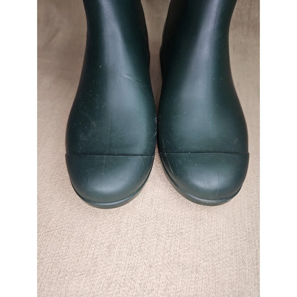 UGG please items shipping